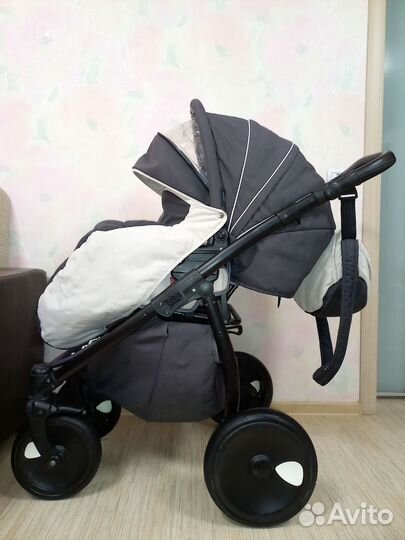 Коляска Tutis Zippy 3в1