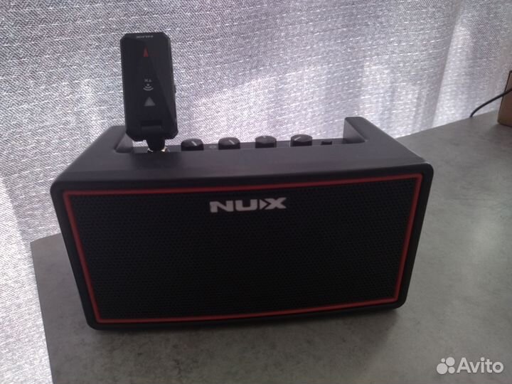 Комбик Nux Mighty Air
