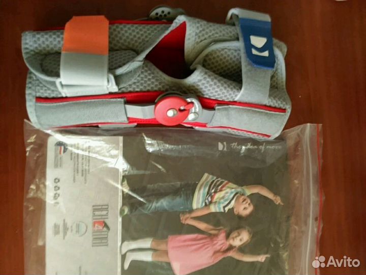 Ортез на коленный сустав. Детский. Новый