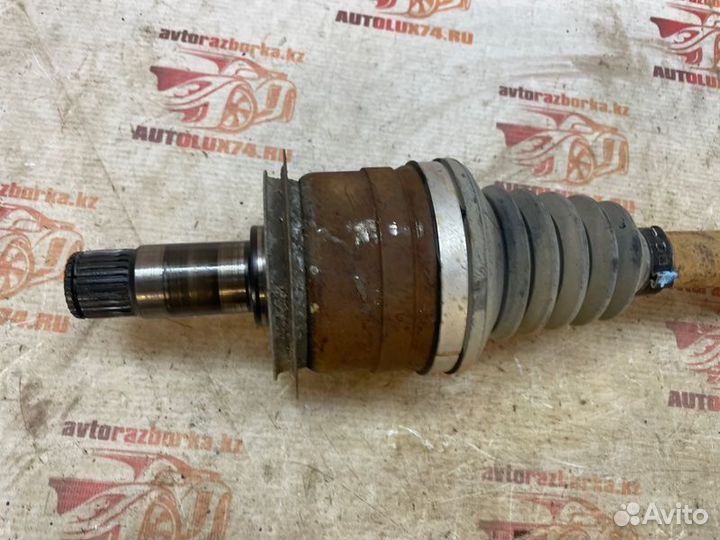 Привод, полуось задний левый Chrysler 300С LE