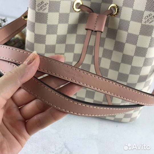 Женская сумка Louis Vuitton Neo Noe