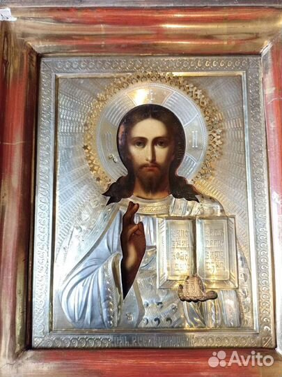 Икона старинная в серебряном окладе, киот