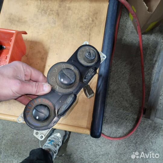 Переключатель печки на хундай тибурон 1999г