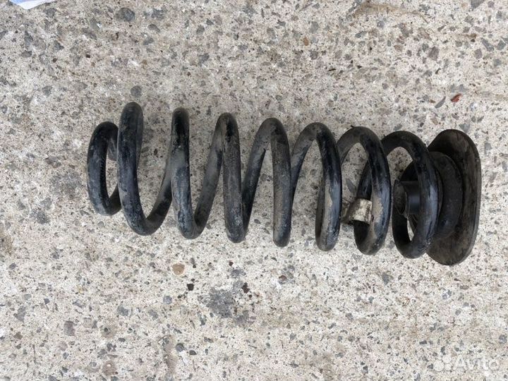 Пружина задняя Bmw X5 E53 (2000-2007)