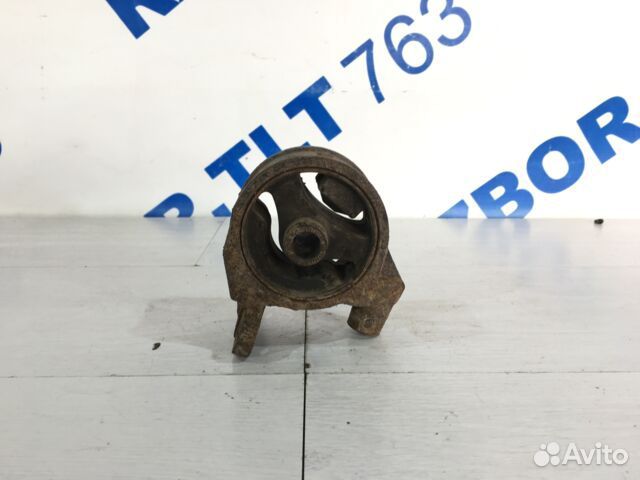 Опора двигателя правая KIA RIO 2 JB рест 1.6 мт се