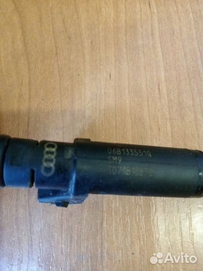 Форсунка топливная Volkswagen Passat B5+ седан ALZ