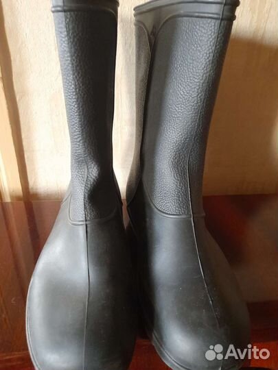 Ветровка от дождя и резиновые сапоги 36 размер