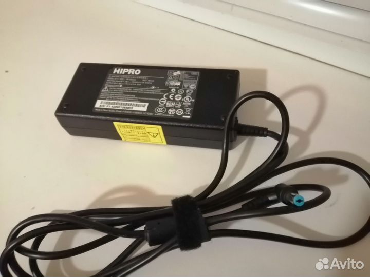Блок питания/Адаптер (зарядка) hipro HP-A0904A3 бу