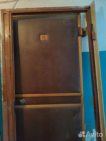 Дверь входная железная бу