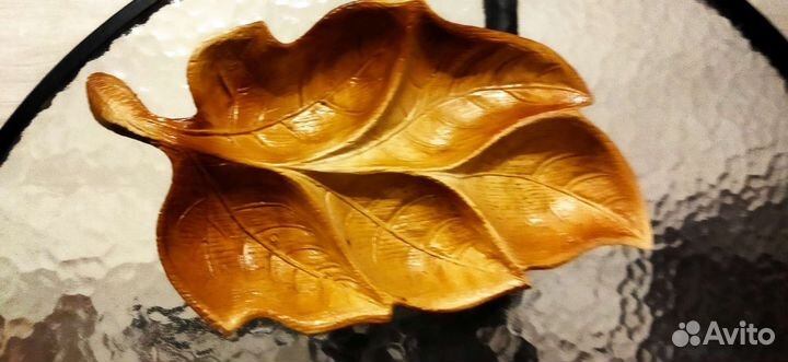 Тарелка с секциями