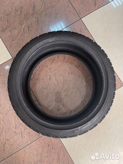 Tigar Winter 225/40 R18