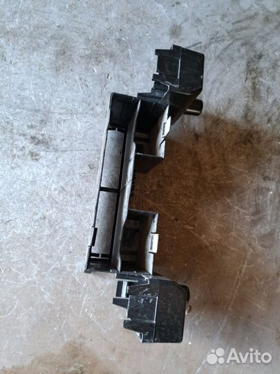 Кронштейн Range Rover Vogue l322