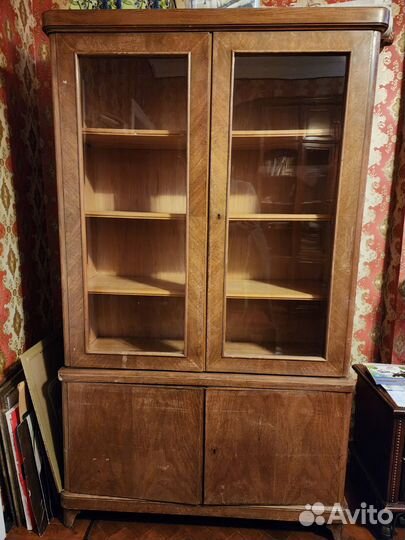 Книжный шкаф сервант Винтаж/Ретро