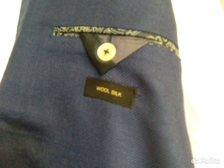 Пиджак стильный муж.Португалия 50р