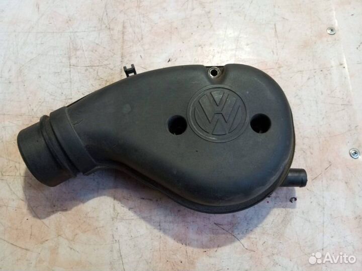 Воздухозаборник Volkswagen Polo 6K2 1F 1998