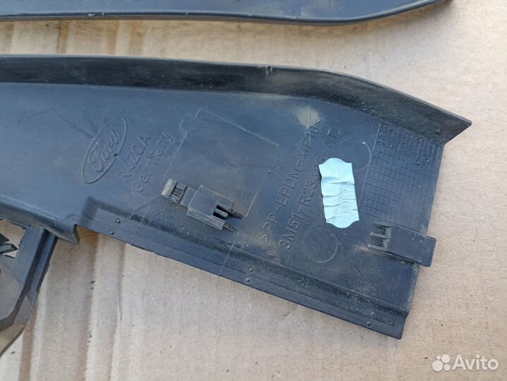 Накладка зеркала внутренняя Ford C-Max 1