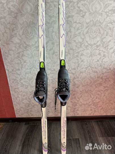 Беговые лыжи