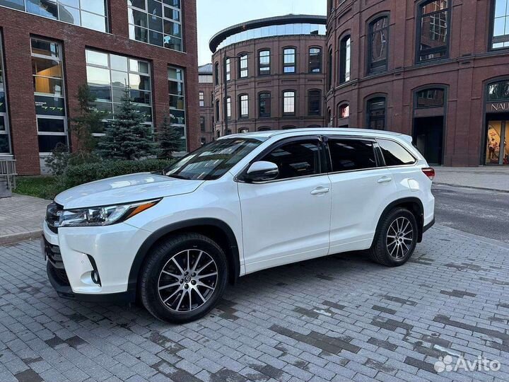 Toyota Highlander 3.5 AT, 2019, 145 000 км