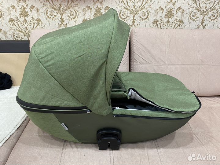 Коляска 2 в 1рико неса