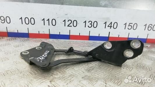 Петля капота volkswagen touareg 7L (TUK17D502)