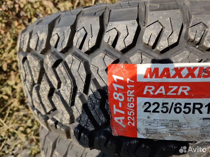 Maxxis AT-811 Razr AT 245/65 R17