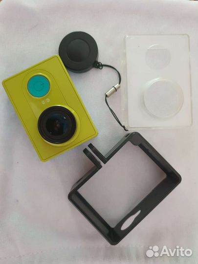 Экшн камера xiaomi yi
