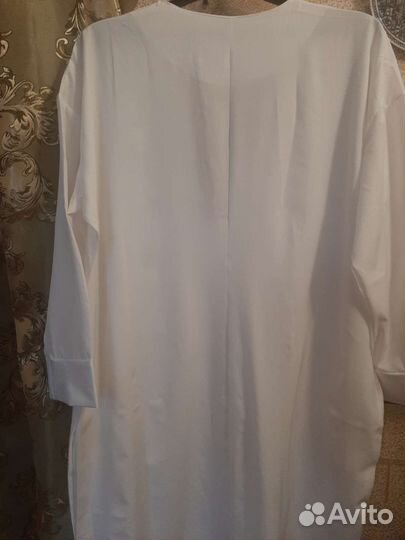 Платье белого цвета большого размера новое