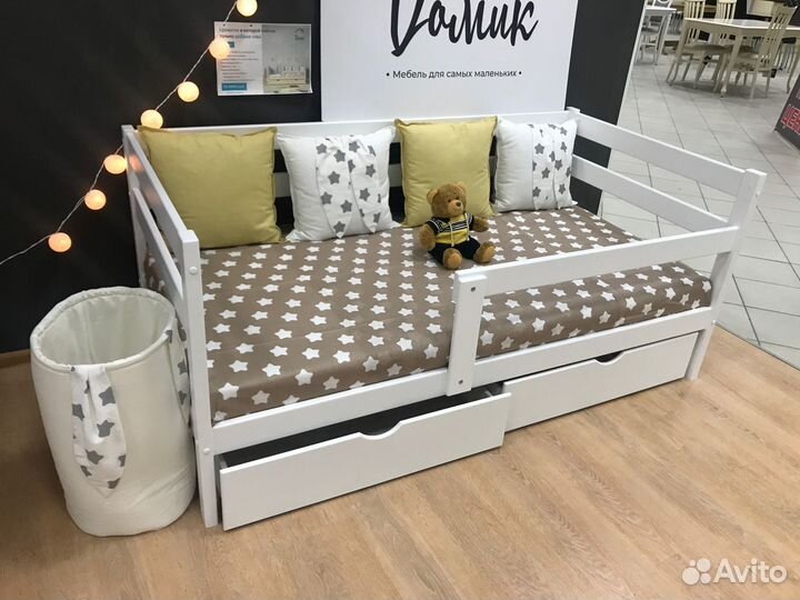 Детская кровать из Массива