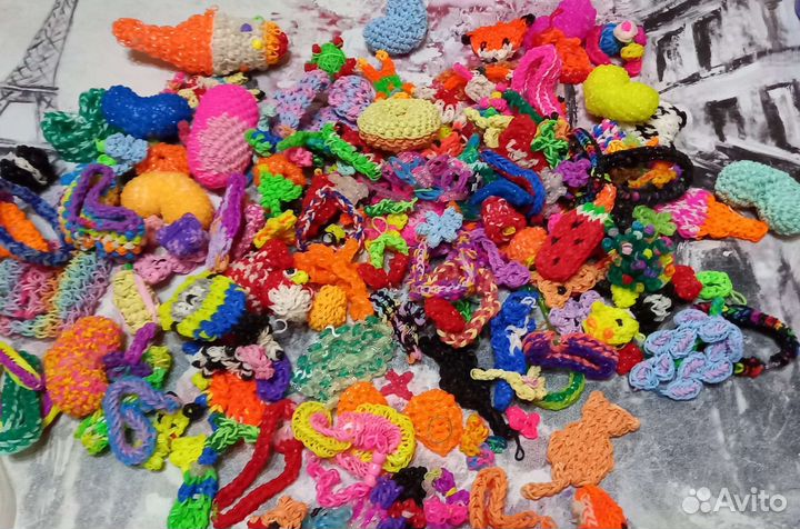 Игрушки из резинок и набор для плетения