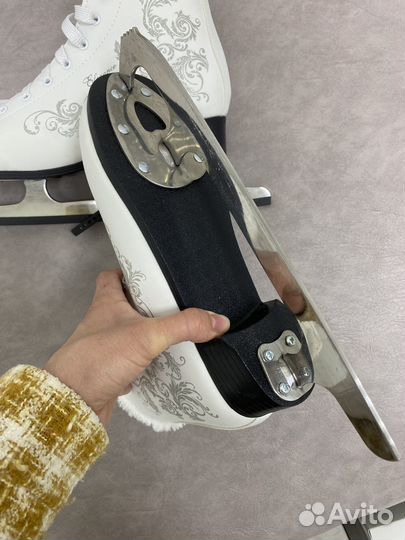 Коньки tech team