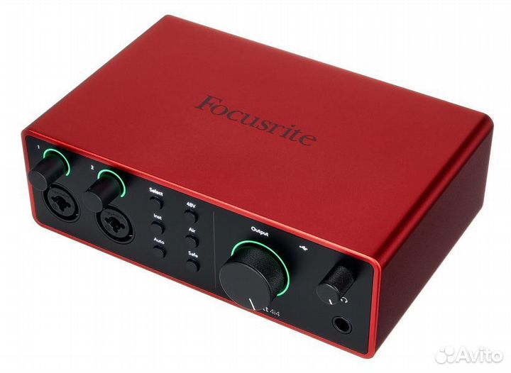 Focusrite Scarlett 4i4 4th Generation новая