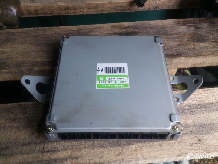 Блок управления двигателем Субару Импреза EJ15