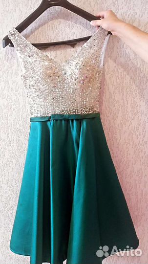 Вечернее платье