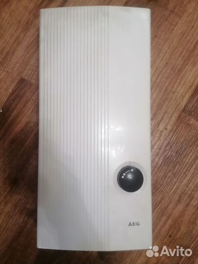 Проточный водонагреватель AEG