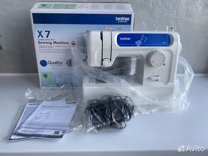 Швейная машина Brother новая