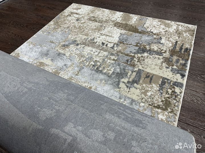 Ковер, ковровая дорожка современная