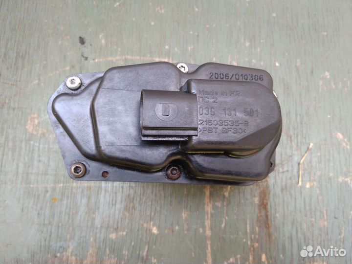 Клапан EGR VW Passat B6 2.0 tdi