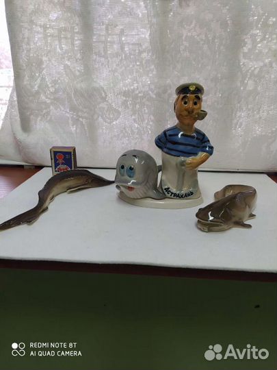 Фаянсовая композиция на морскую тему и гигантская