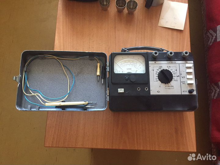 Электроизмерительный комбинированный прибор Ц 4380