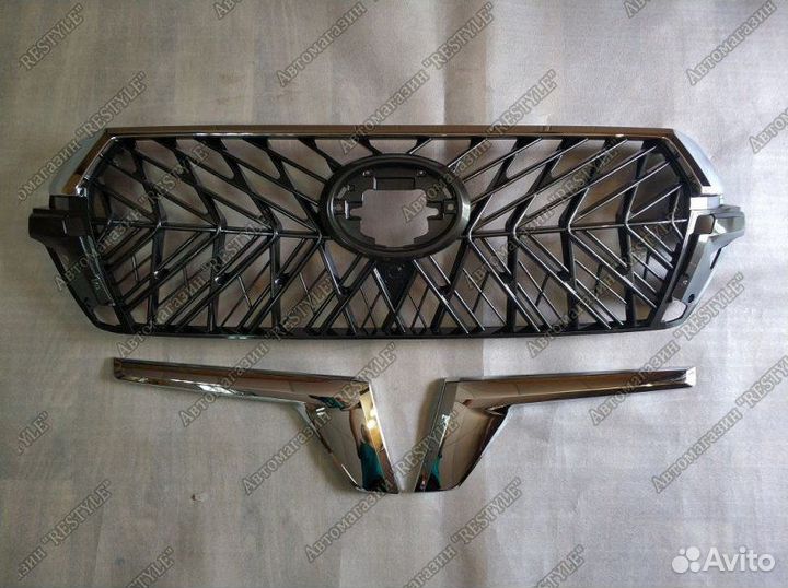 Решетка радиатора передняя Toyota Land Cruiser 200
