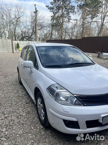 Nissan Tiida 1.6 MT, 2012, 140 000 км с пробегом, цена 980000 руб.