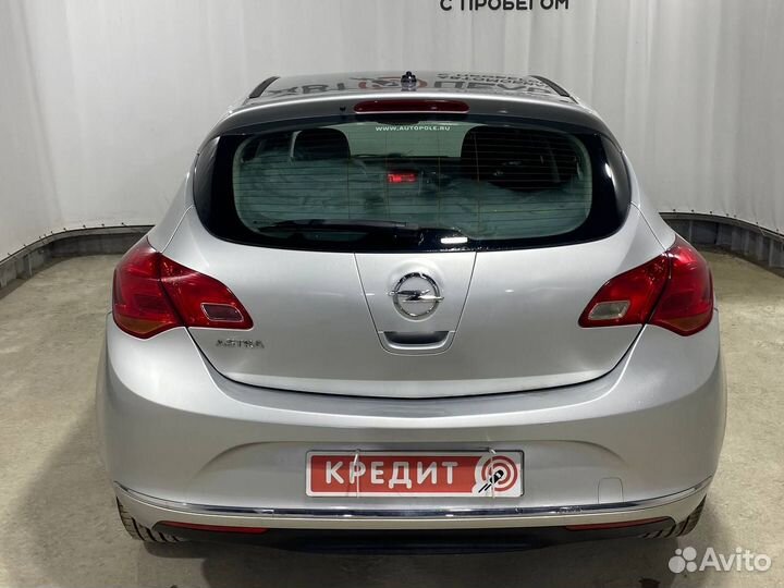 Opel Astra 1.6 МТ, 2014, 89 000 км