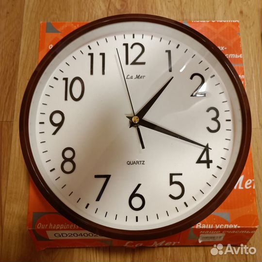 Часы настенные