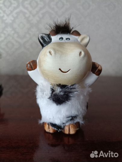 Фигурки сувенирные