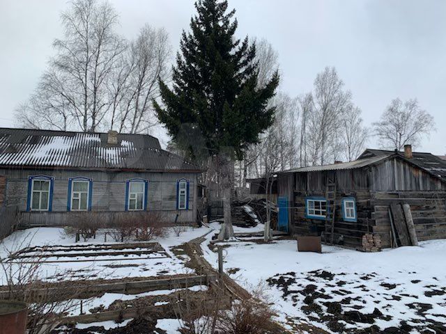 Дом 62,7 м² на участке 10 сот.