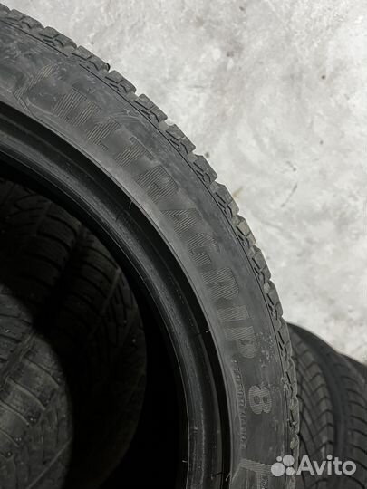Goodyear UltraGrip 8 Performance 225/45 R17