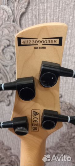Бас гитара ibanez