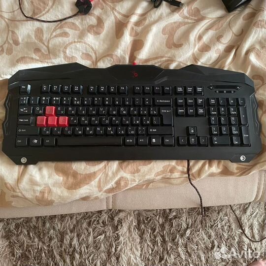 Игровая клавиатура