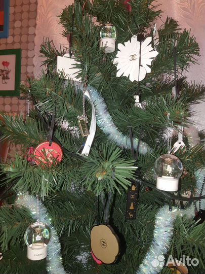 Шар ёлочная игрушка редкая от Chanel