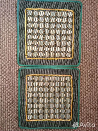 Сидушка с нефритовыми вставками